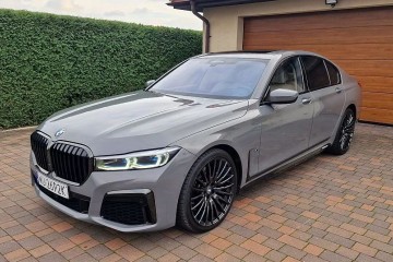 BMW 750i SalonPL/VAT 23/gwarancja/individual