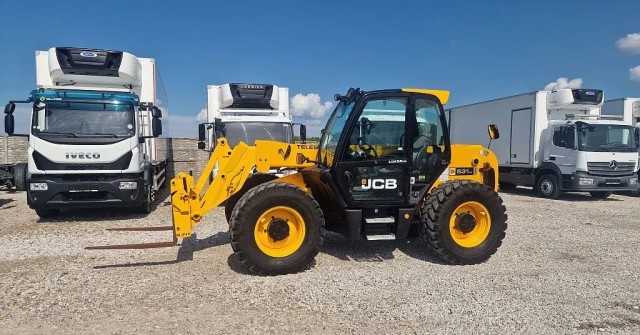 jcb